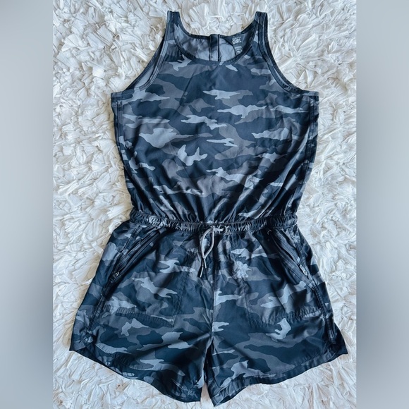 Athleta Girl On The Go Camo Print Athletic Romper - Picture 6 of 12